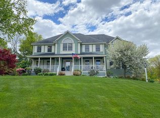 6 Freemont Ln, Andover, MA 01810