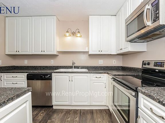 5th image of 745 Long Hunter Ct