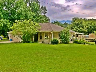 705 County Road 835, Buna, TX, 77612