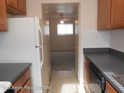 2nd image of 1596 Highland St APT B