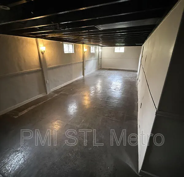 519 Graf Ave — Photo 9