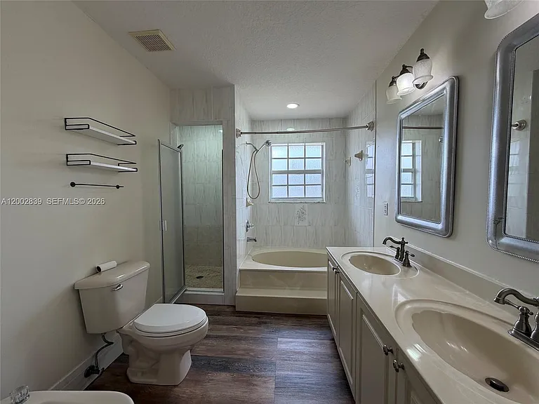 15873 SW 43rd St — Photo 8