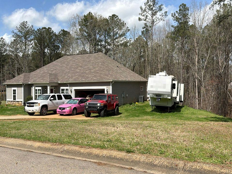 1st image of 168 Edgemont Ct