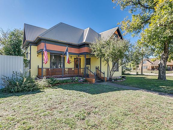 2nd image of 1009 N 8th St