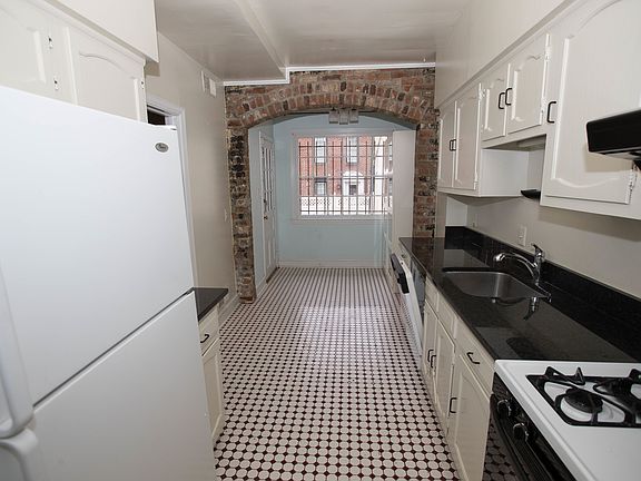 Completely Updated Kitchen (Stainless Steel Appliances Not P