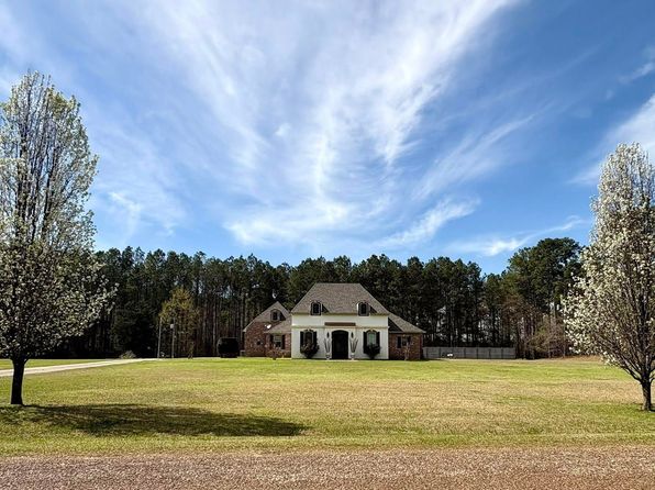 976 Vic Allen Rd, Downsville, LA 71234