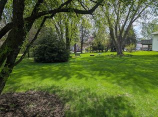 1262 Lake Summerset Rd, Davis, IL 61019