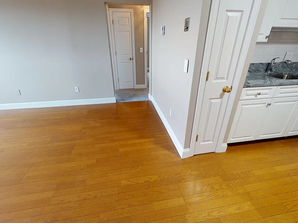 326 Broadway #21