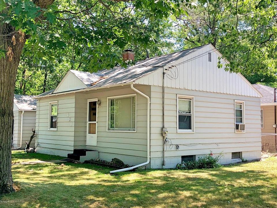 2nd image of 481 W Maplewood Ave