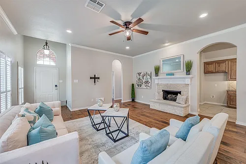 1305 Snowberry Dr Photo 1