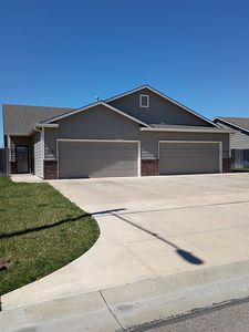 1321 N Azena St, Andover, KS, 67002