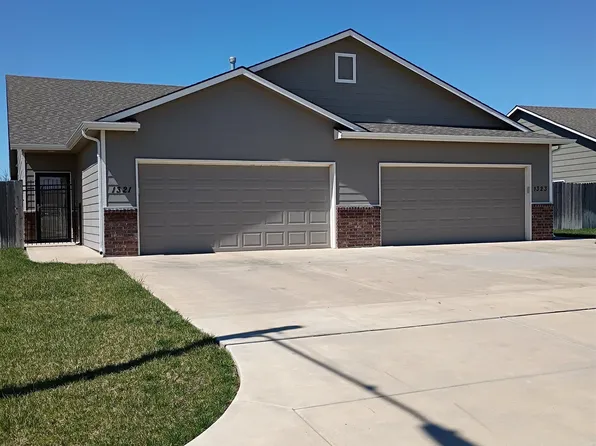 1321 N Azena St, Andover, KS 67002