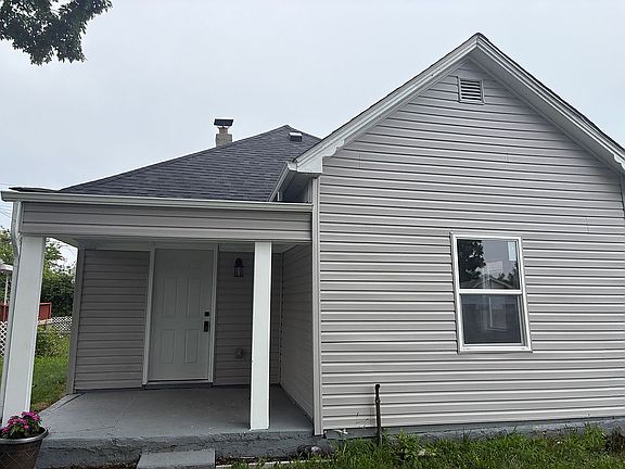 2nd image of 4223 Farnham Ave