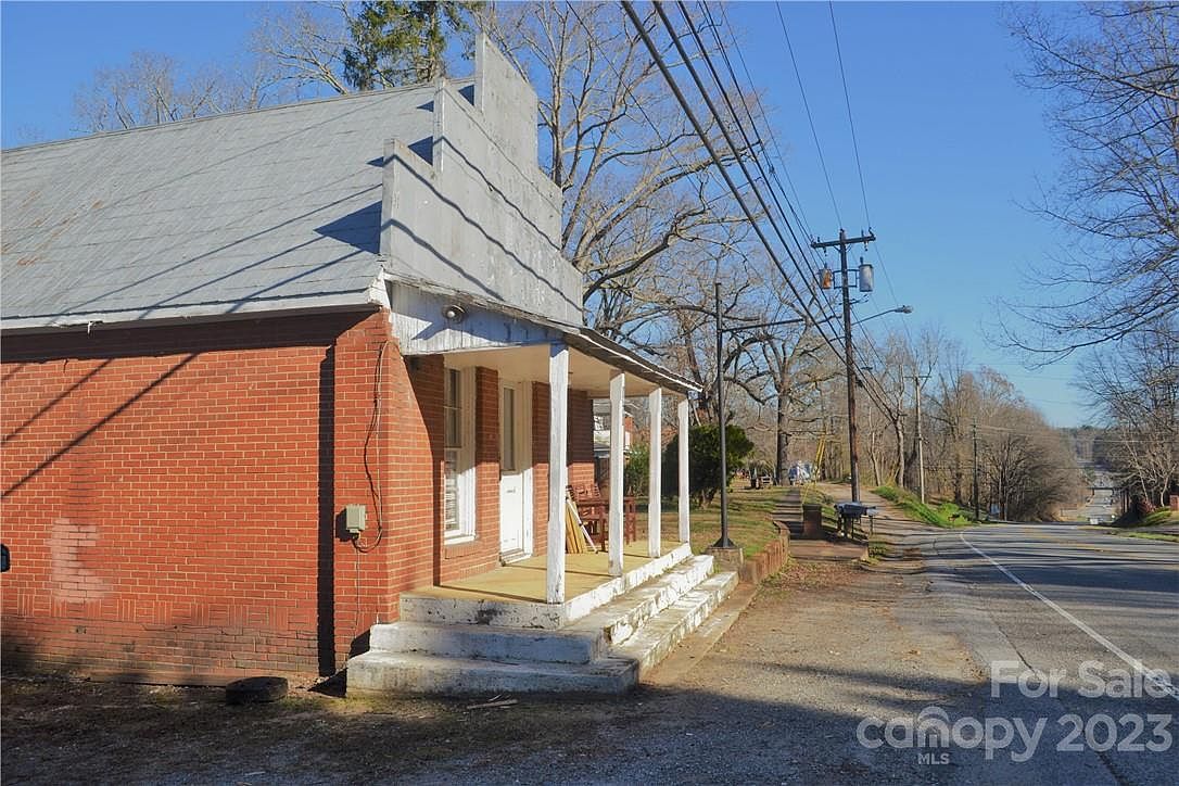 1307 E Union St, NC 28655 MLS 3683520 Zillow