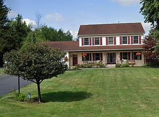 6590 Goodrich Rd, Clarence Center, NY 14032