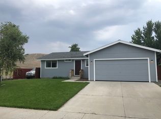 627 Jill Dr, Gardnerville, NV