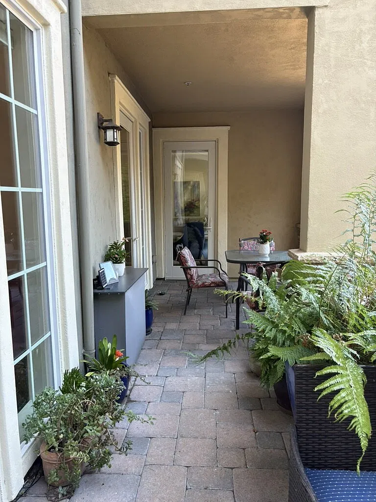 2881 Meridian Ave — Photo 3