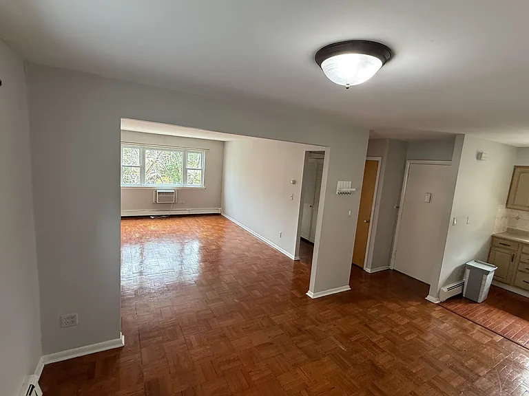 3621 Waldo Ave #2 — Photo 2