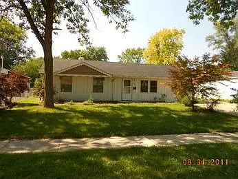 1556 Sandy Ln photo 1