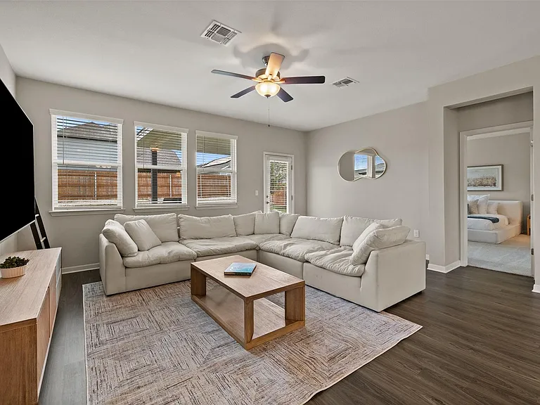 9809 Eloquence Dr — Photo 16