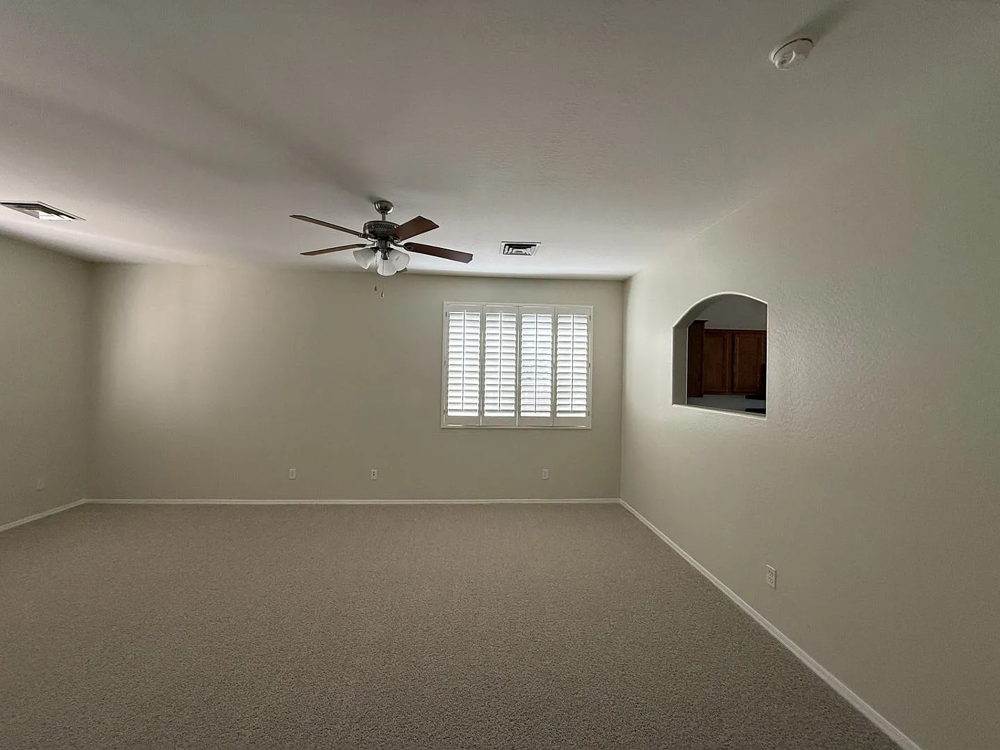 Power Ranch 4 Remodeled home! — Photo 3