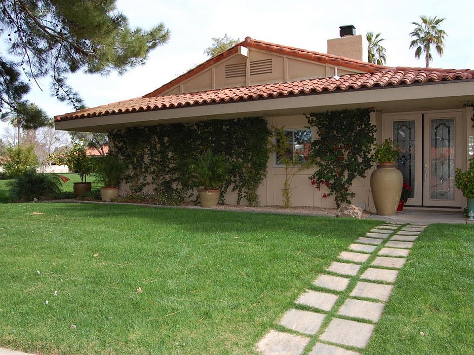 Inviting & Welcoming entrance