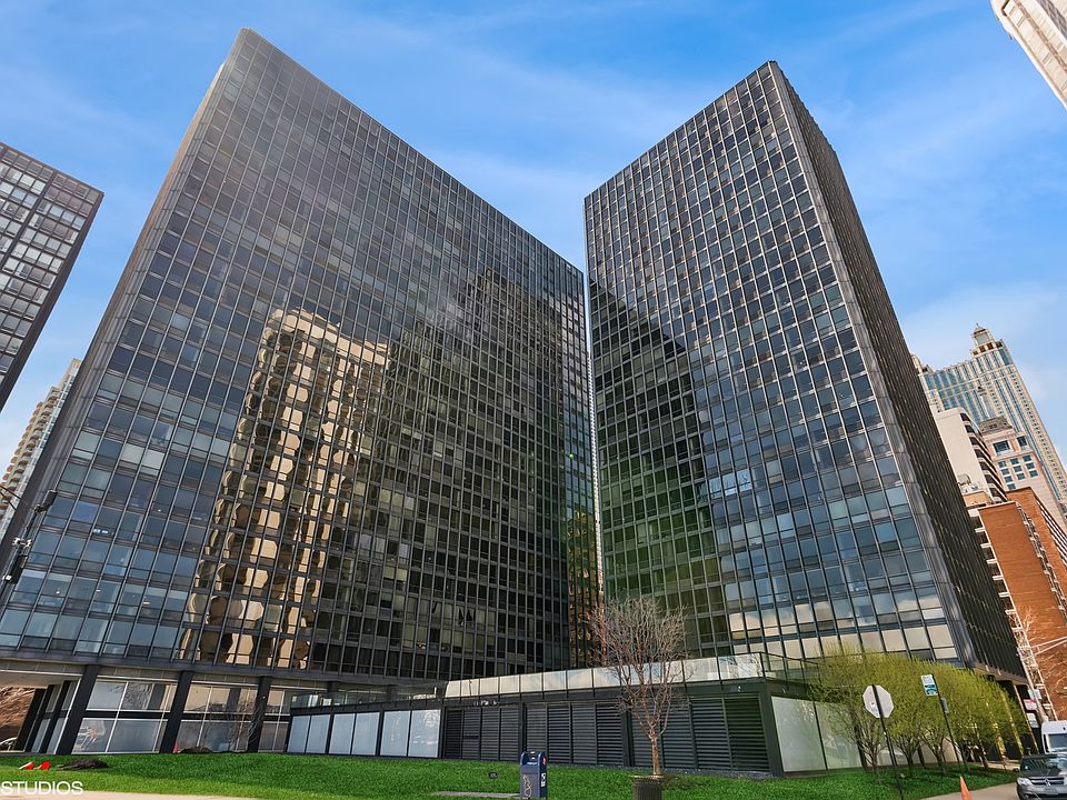 1st image of 910 N Lake Shore Dr APT 1620