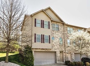 601 Spring Run Dr, Monroeville, PA 15146