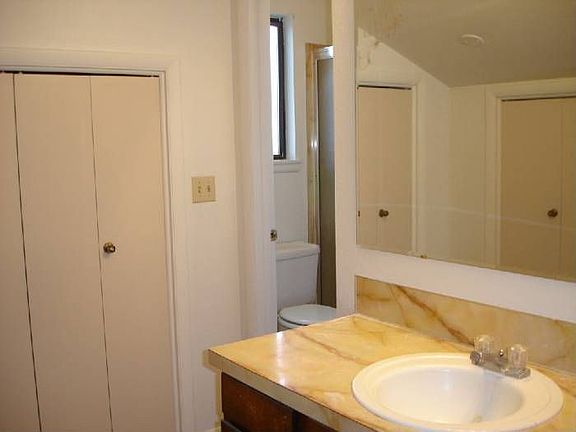 upstairs bathroom