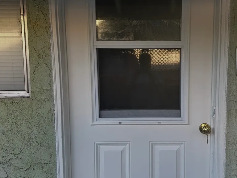 1121 Locust St — Photo 13