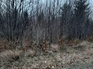 8 Brook St, Houlton, ME 04730