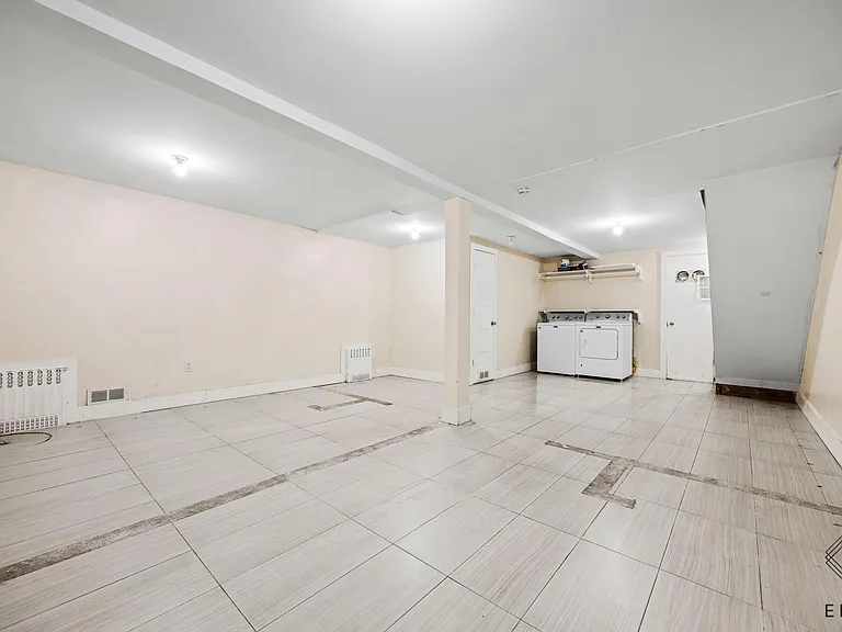 63 Pulaski St #1A — Photo 15