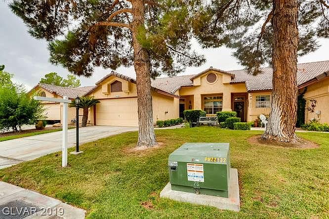1st image of 5121 Kingsbridge Dr #306