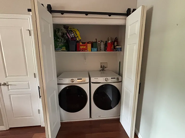 170 E Belmont Ave #9 — Photo 8