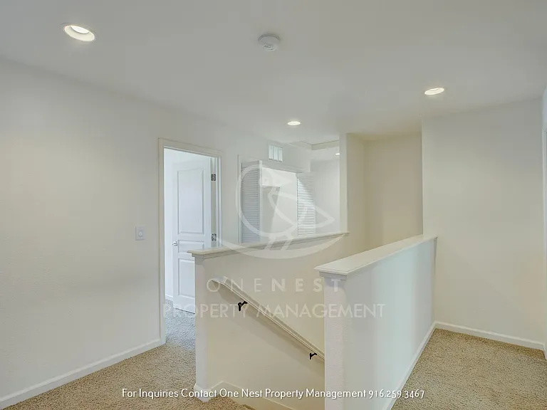 1392 Impressionist Loop — Photo 15