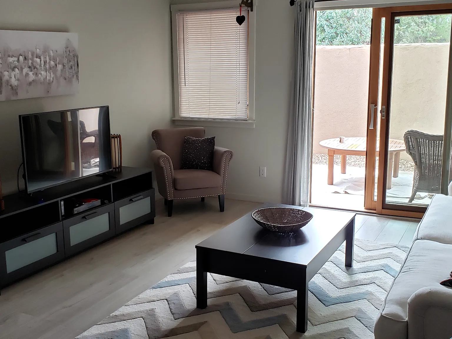 1 bed, 700 sqft, $1,700 — Photo 4