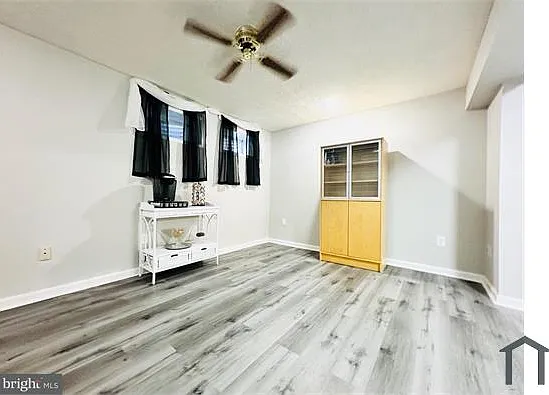 51 Chins Ct — Photo 33