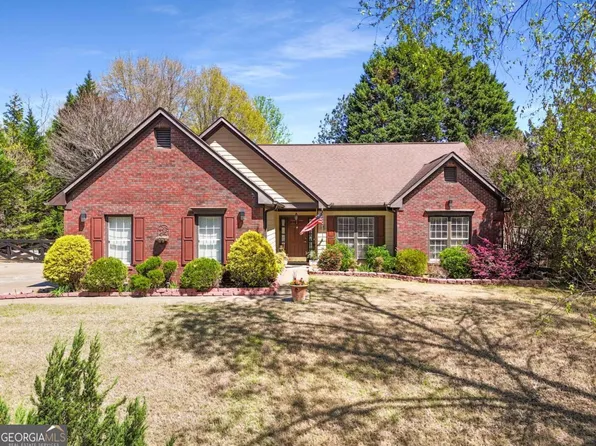 1252 Highfield Dr, Lawrenceville, GA 30043