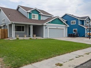 1729 Sunny Hl, Cheyenne, WY 82001