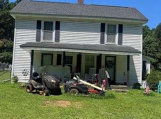 351 Briar Haven Ln, Siler City, NC 27344