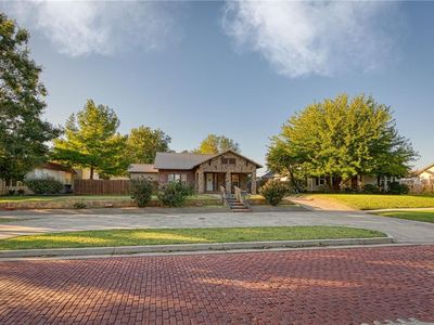 912 W Broadway Ave, Elk City, OK, 73644