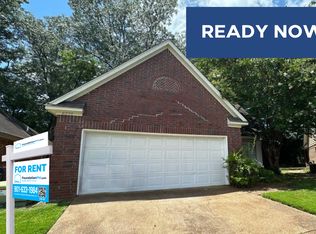 9375 Club Walk Ct, Arlington, TN 38002