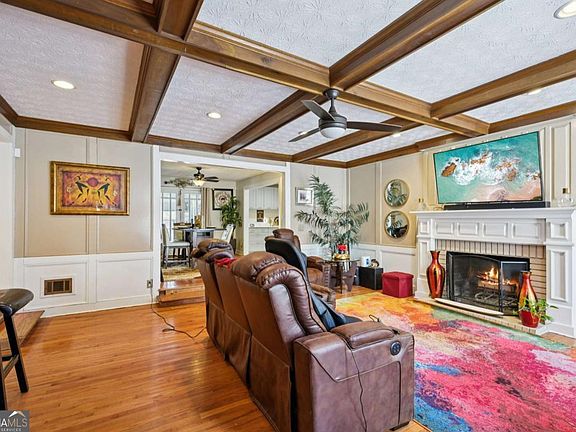 2nd image of 3085 Juhan Rd