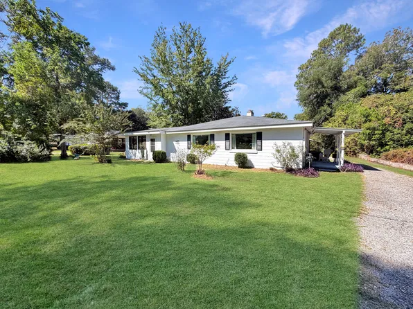 703 Ridge St, Saint George, SC 29477