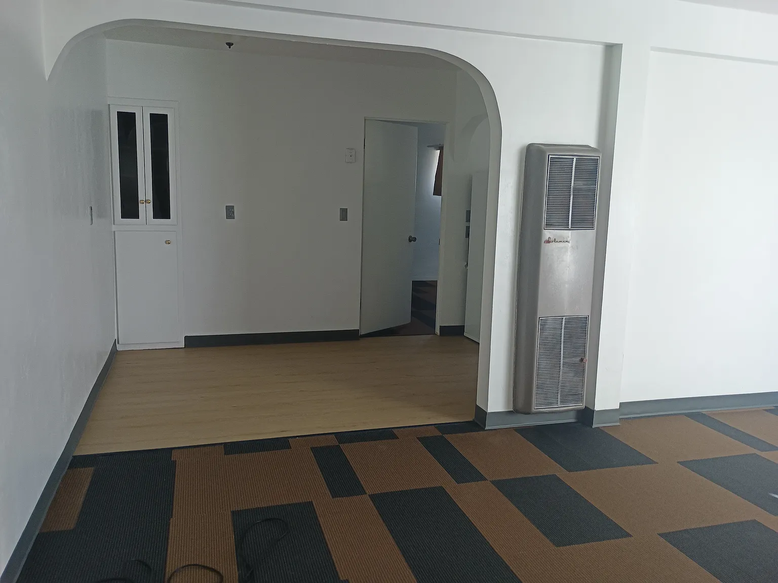 1 bed, 700 sqft, $1,000 — Photo 4