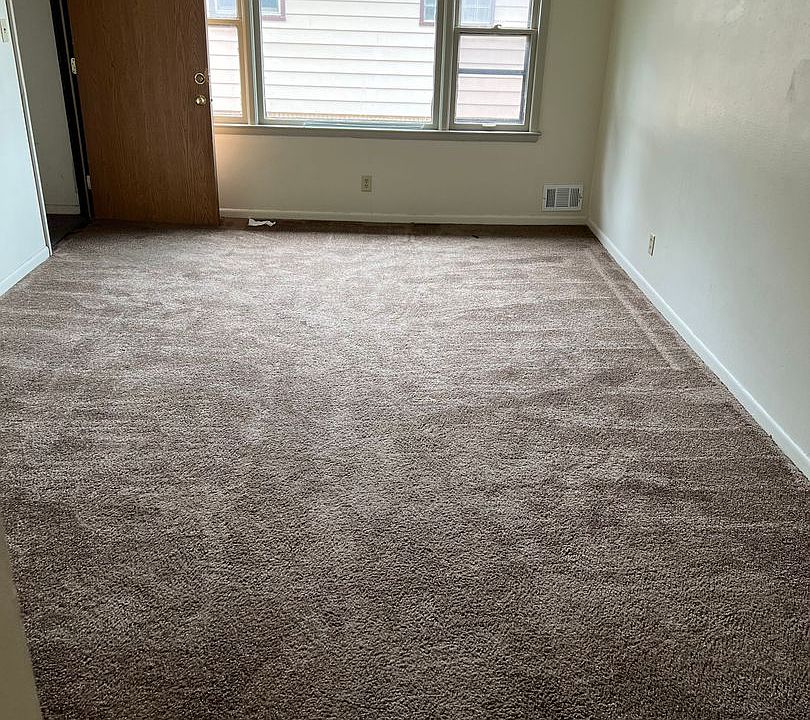 Pine Pointe Apartments Waukesha, WI Zillow