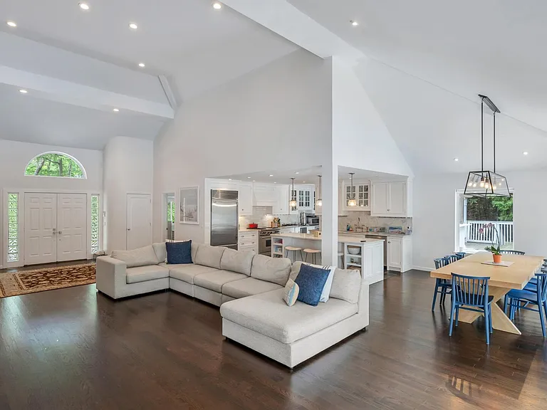 53 Whippoorwill Ln — Photo 8