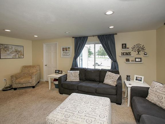 429 e hammond street-104