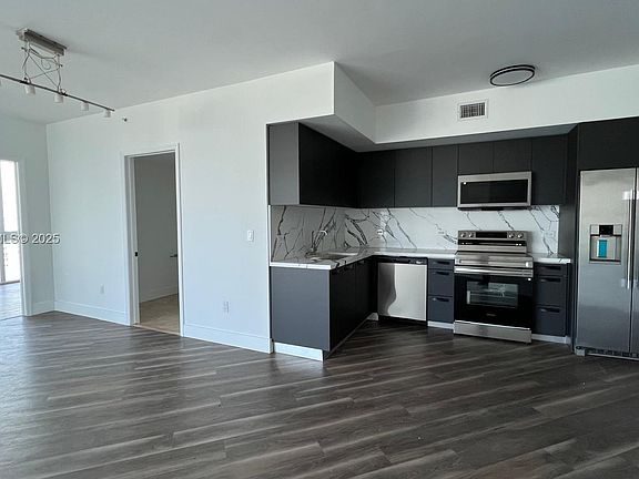 2nd image of 350 S Miami Ave #2401