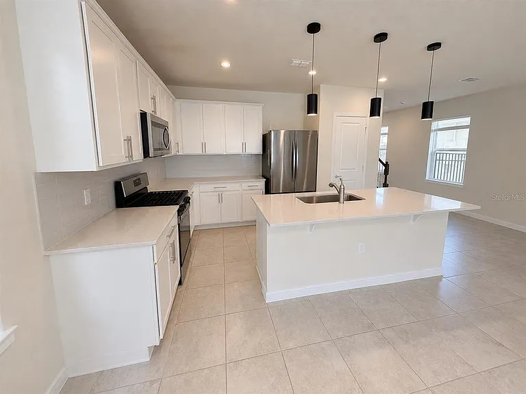 4083 Feather Tree Dr — Photo 10
